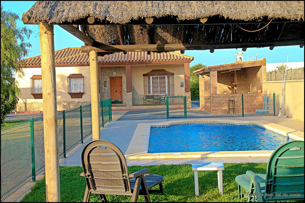 Вілла Mi Oasis Коніль-де-ла-Фронтера Екстер'єр фото