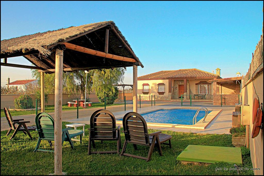 Вілла Mi Oasis Коніль-де-ла-Фронтера Екстер'єр фото